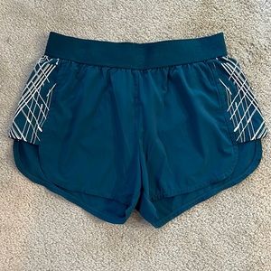 Running shorts